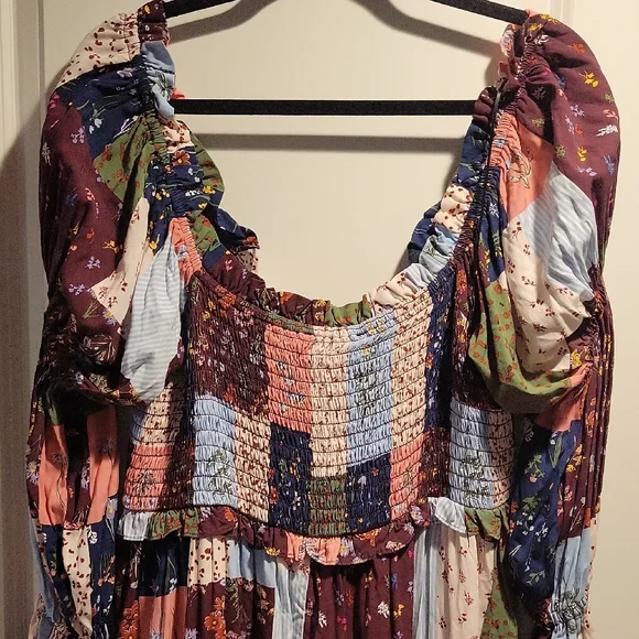 Patchwork Long Sleeve Maxi Dress - Picture 4 of 7